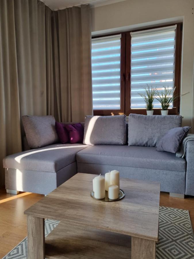 Komfort Apartament นาเวงชูฟ ภายนอก รูปภาพ